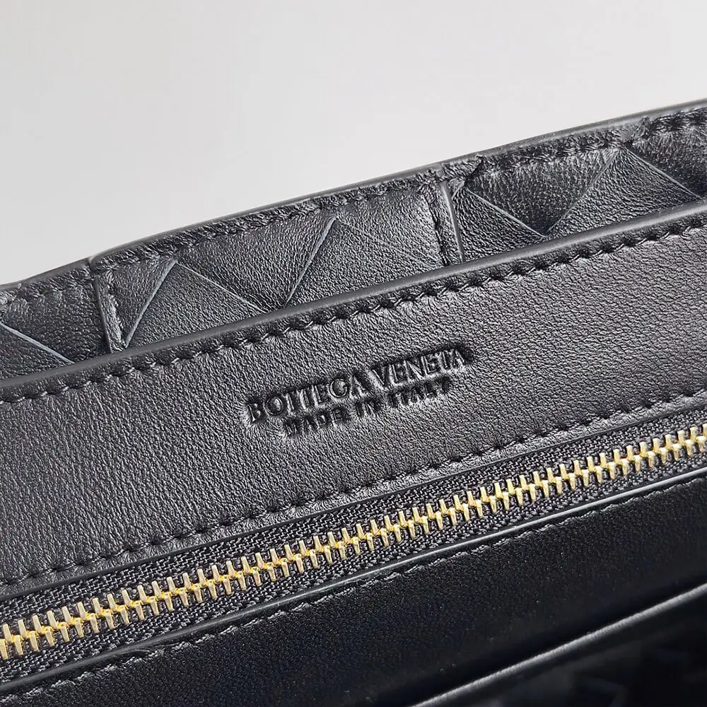 Close-up of the print details on the Bottega Veneta Small Andiamo